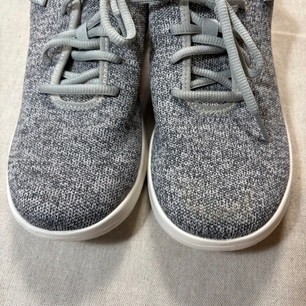 Kizik Lima Hands Free Sneakers Grey Knit Mens 7 Womens 8.5 D3RT DMADHG01-1D